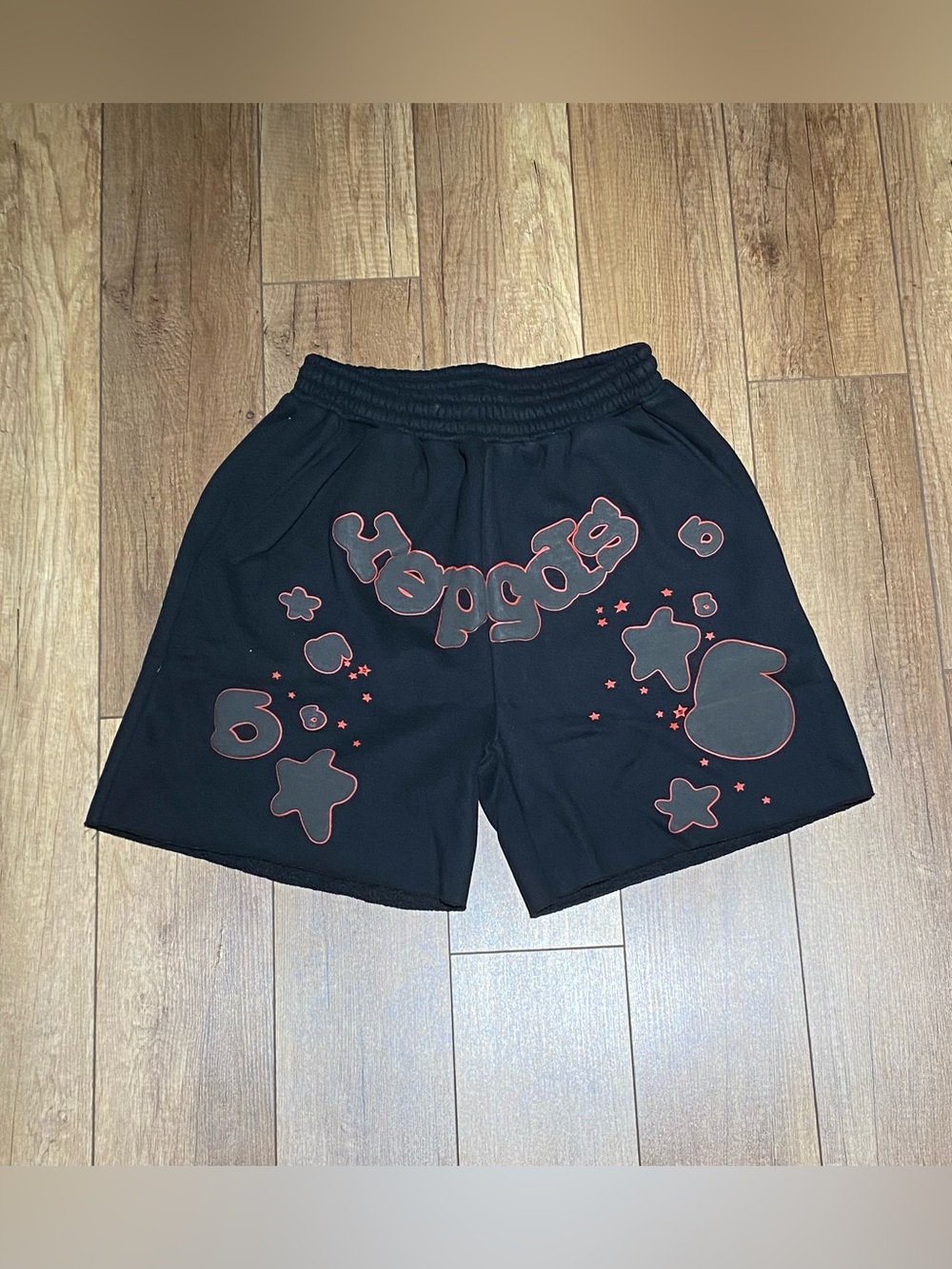 Sp5der Black Beluga Outline Black and Red Shorts Brand New Mens Size Small